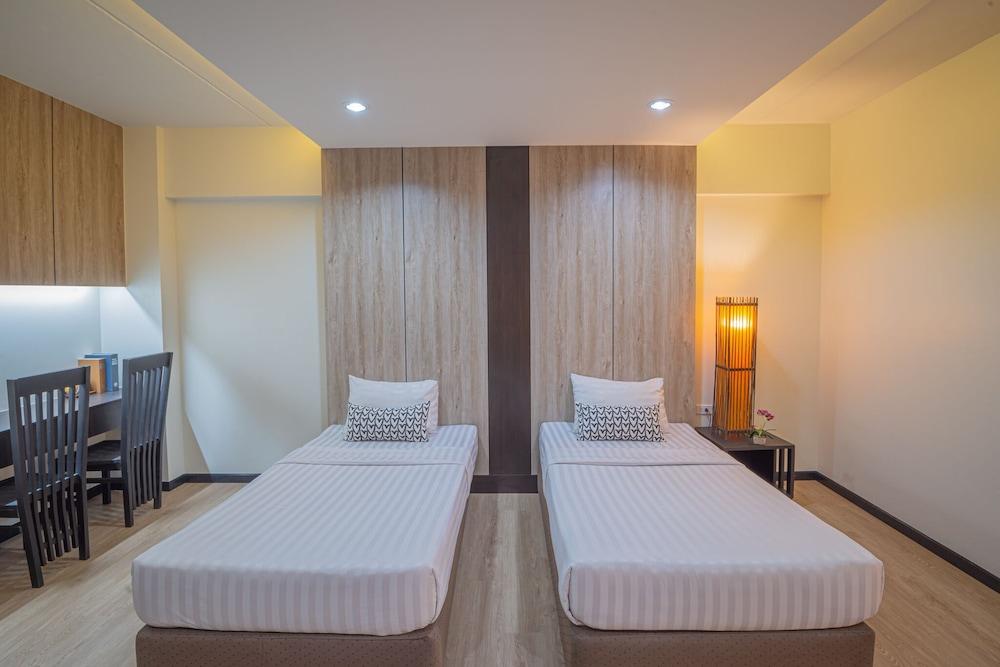 Grand Marina Residence Hotel Ban Laem Chabang Zewnętrze zdjęcie