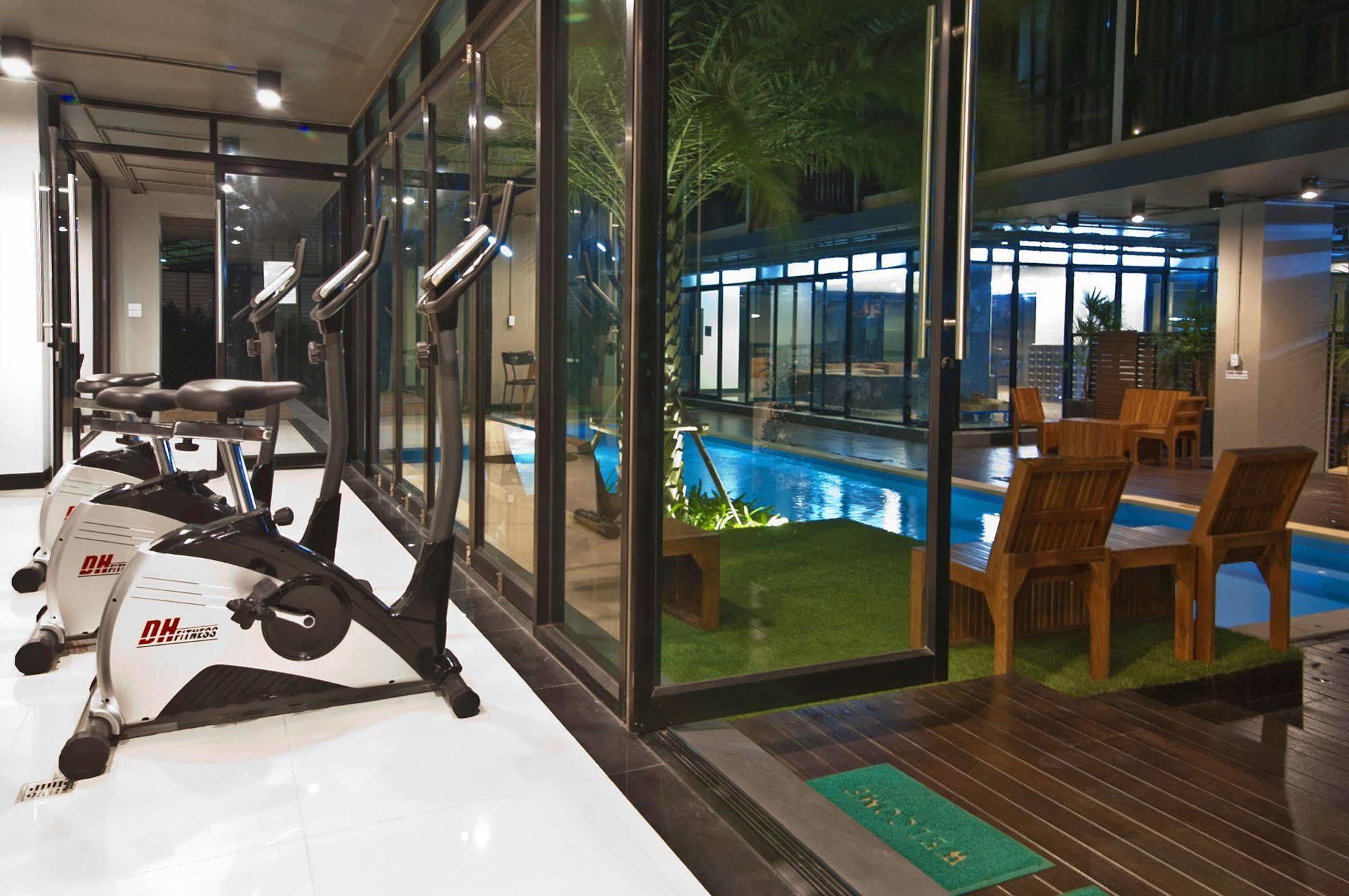 Grand Marina Residence Hotel Ban Laem Chabang Zewnętrze zdjęcie